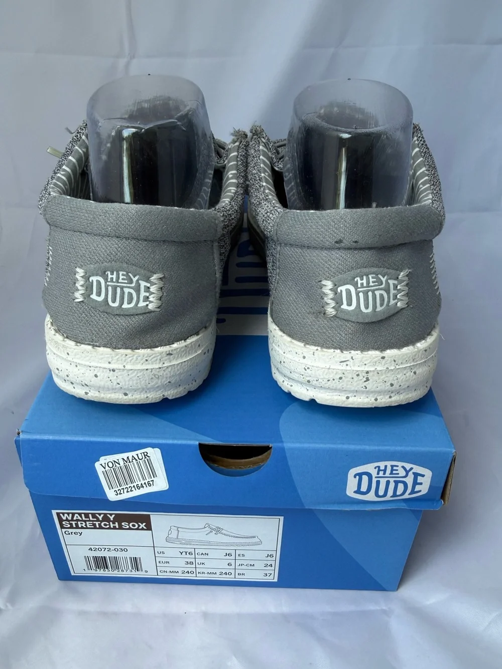 Hey Dude Wally Y Stretch Sox Shoes| Youth Size 6 | Gray | includes original box